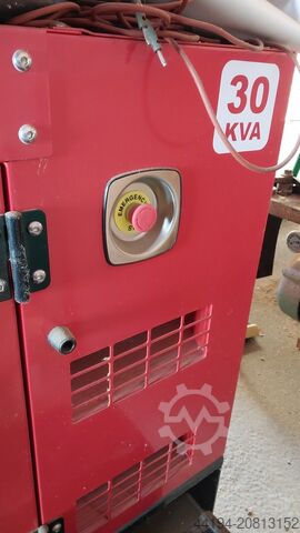 Notstromaggregat Dieselgenerator 30 kvA WZ STE 300