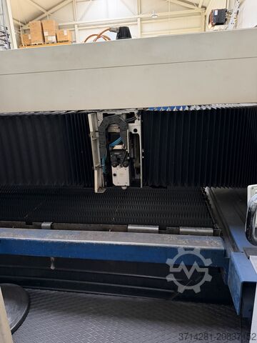 Laserschneidmaschine TRUMPF TRUMATIC L3030