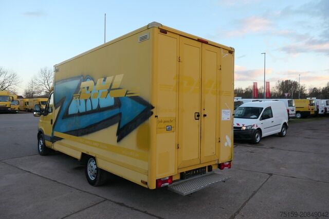 Transporter mit Koffer iveco Daily 35 S11 C30C AUTOMATIK KAMERA Regale LUFT DURCHGANG EURO-5 CoC