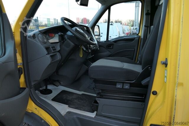 Transporter mit Koffer iveco Daily 35 S11 C30C AUTOMATIK KAMERA Regale LUFT DURCHGANG EURO-5 CoC