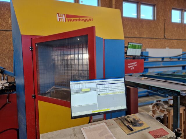 Bearbeitungszentrum mit Durchlauf Hundegger SC-3