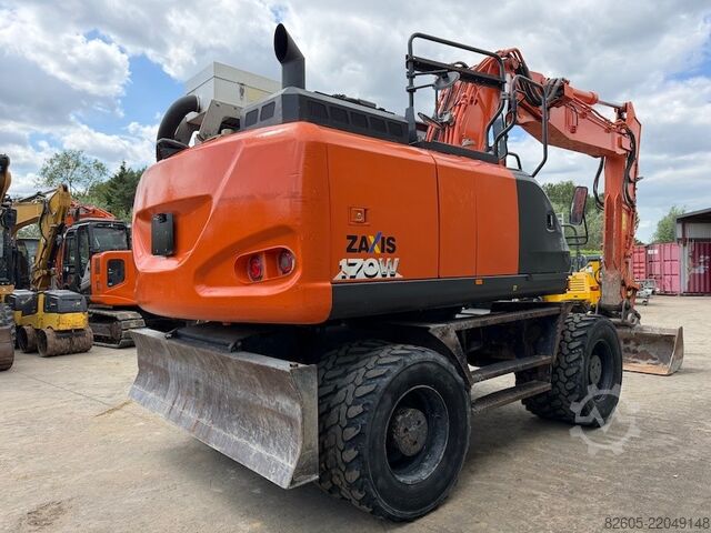 Wheel excavator Hitachi ZX170W-6