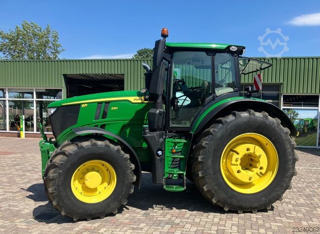  JOHN-DEERE 6R-230-779282