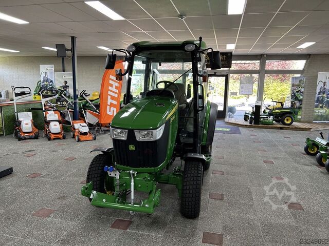  JOHN-DEERE 3039R-702438