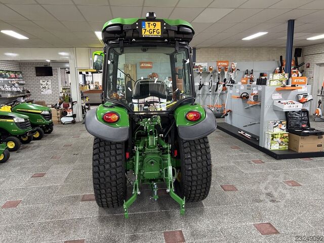  JOHN-DEERE 3039R-702438