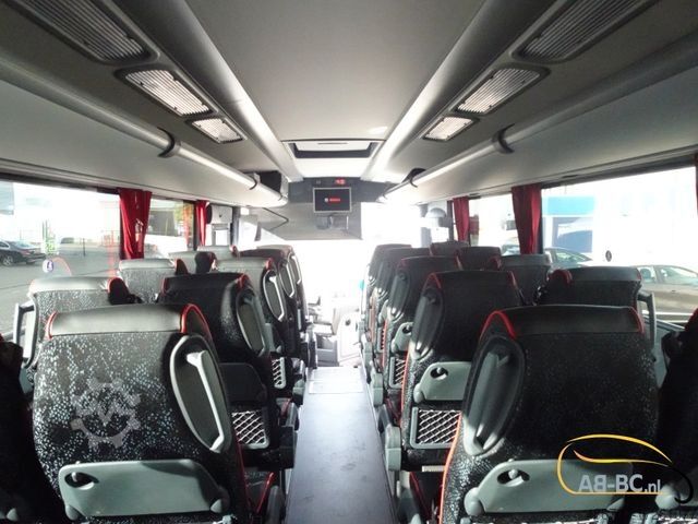 Motor coach IVECO Evadys 53 Sitze/WC  ADAS Dezember Verfügbar