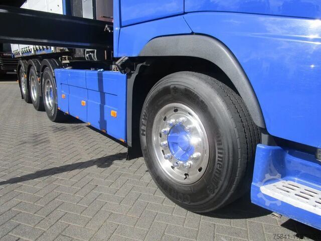 Kipper mit Kran Volvo FH 16.540 8x4 Kipper + Palfinger PK 27002-SH E ...