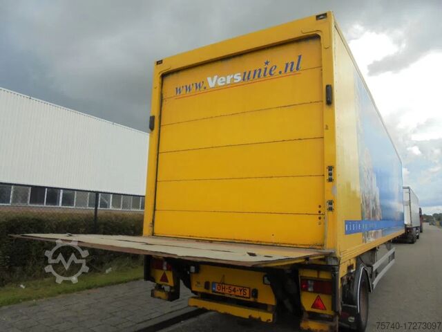Refrigerated/frozen transport Vogelzang V0-STG + 1 Axle + Dhollandia Lift + Carrier Vec...
