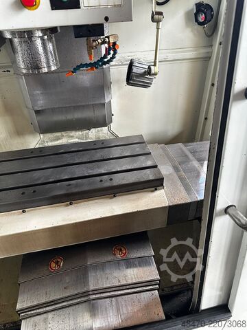 Vertical machining center HURCO VM1