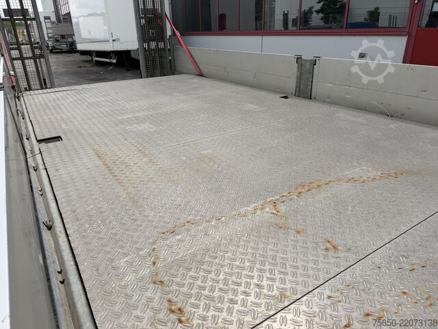 Low loader trailer Möslein THT 14 Schwebheim  14 t Tandemtieflader
