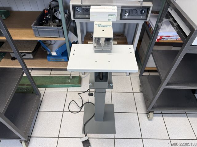 Stitching machine Nagel Rinak