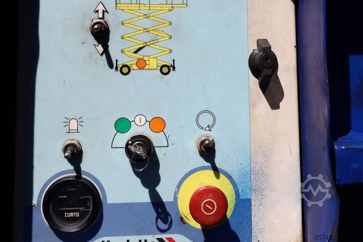 Scissor lift Haulotte H15SX Diesel, 4x4 Drive 15 Working Height, 500kg C