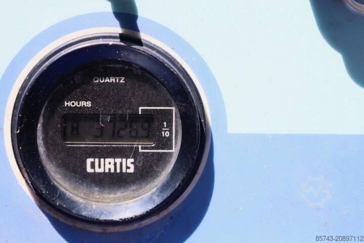 Scissor lift Haulotte H15SX Diesel, 4x4 Drive 15 Working Height, 500kg C