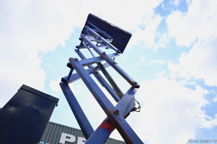Scissor lift Haulotte H15SX Diesel, 4x4 Drive 15 Working Height, 500kg C