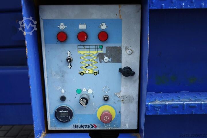 Scissor lift Haulotte H15SX Diesel, 4x4 Drive 15 Working Height, 500kg C