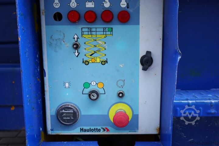 Scissor lift Haulotte H15SX Diesel, 4x4 Drive 15 Working Height, 500kg C
