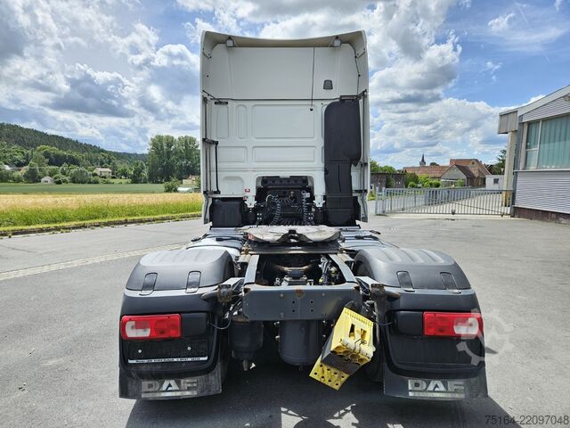 Standard SZM DAF XF 530 FT