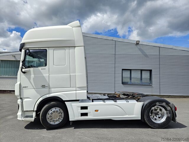 Standard SZM DAF XF 530 FT