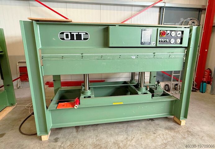 Veneer press Ott JU 2513