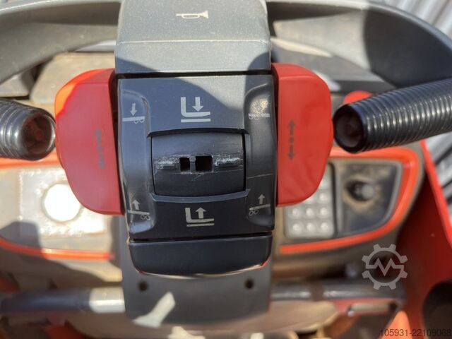 Fahrerstandstapler Linde D10FP