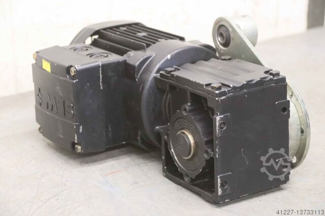 Geared motor 0.25 kW 33 rpm SEW-Eurodrive WA20 DR63L4/IS