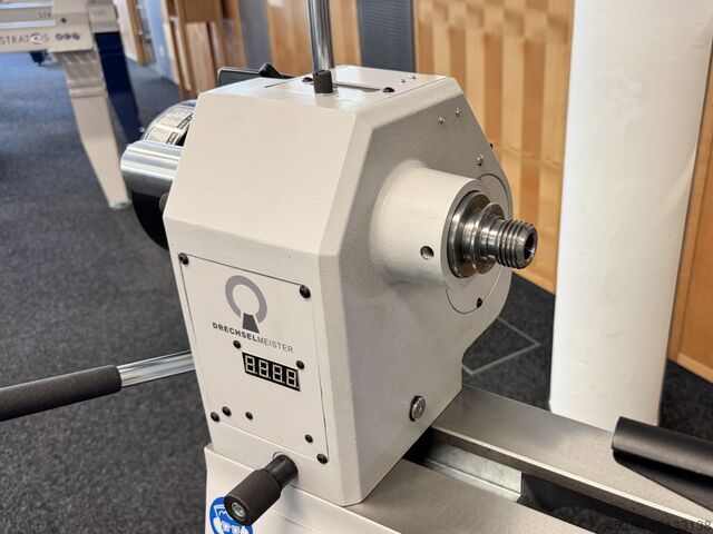 Woodturning machine / lathe  Twister FU 200
