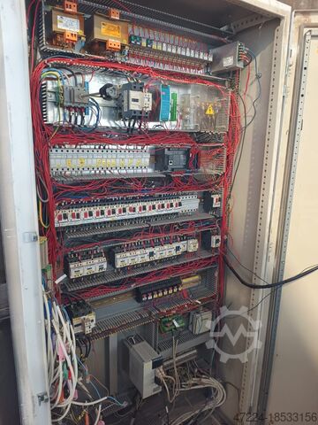 Maschine zur Herstellung von Paletten DELTA 960-8