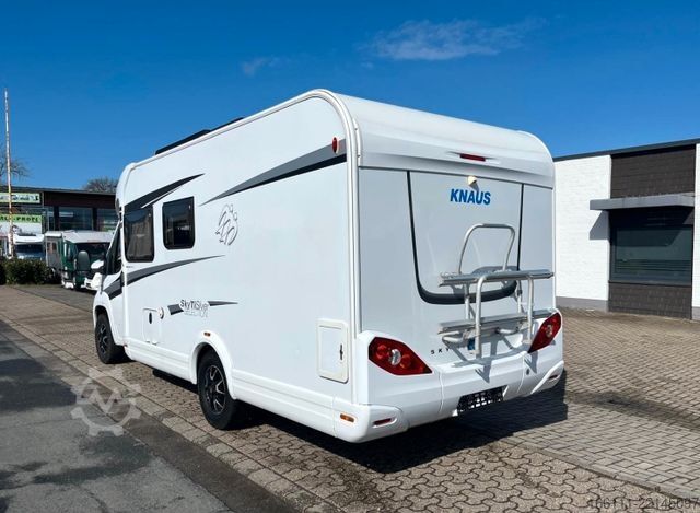 Semi-integrated camper KNAUS Sky Ti 650 MF Festbett -  - Klima -