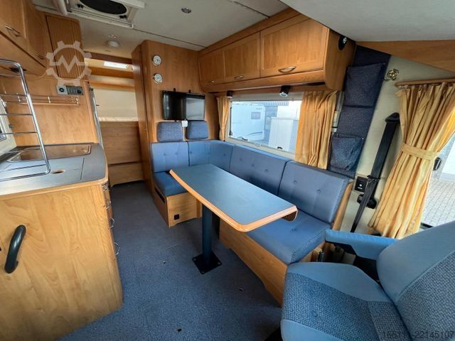 Integrated camper NIESMANN+BISCHOFF Arto 69 G - Hub/Festbett -  - Solar -