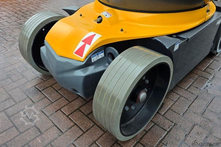 Articulated boom lift Haulotte HA12CJ+ Guarantee! Electric, 12 m Working Height,