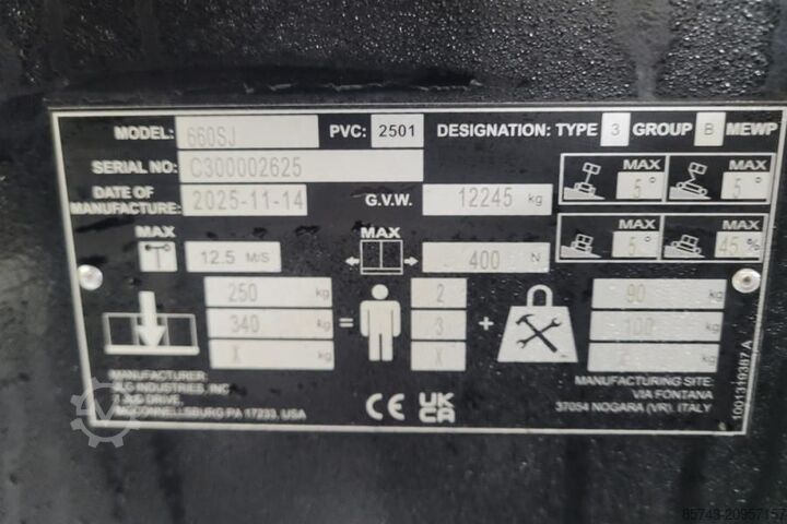 Telescopic boom lift JLG 660SJ Quad Tracks Also Available For Rent, New, Di