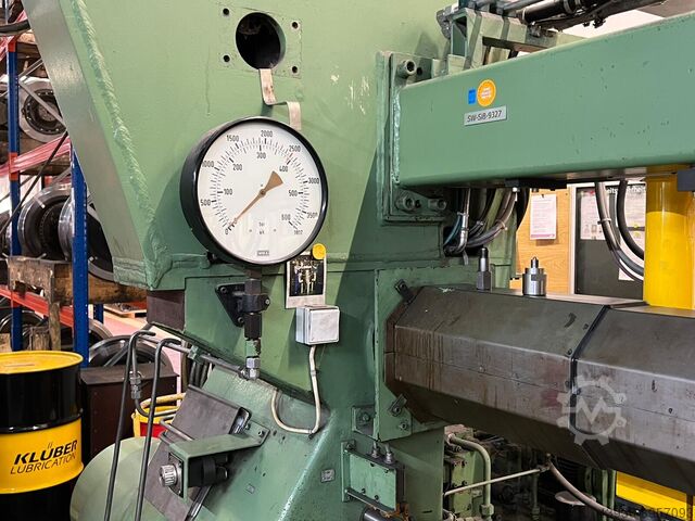 Wheel set press 250 ton HOESCH HEGENSCHEIDT MFD PR-250