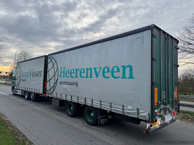 Volume transport Volvo FH 460 Globe XL 6 x 2 volumencombi met 2 ass aa...