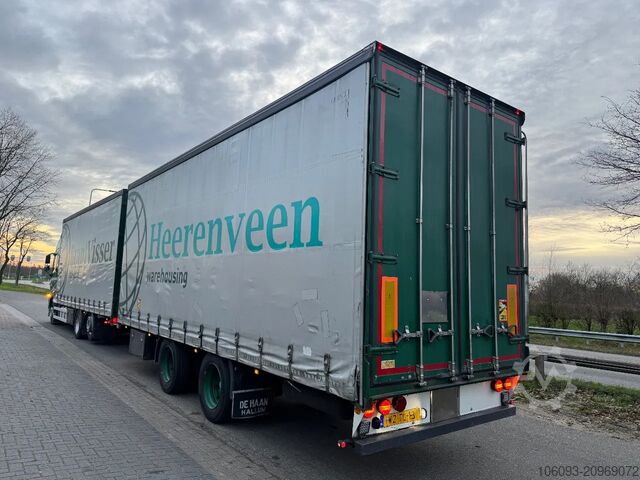 Volume transport Volvo FH 460 Globe XL 6 x 2 volumencombi met 2 ass aa...