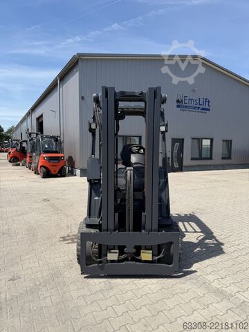 Elektro 4 Rad-Stapler Linde E35HL-01