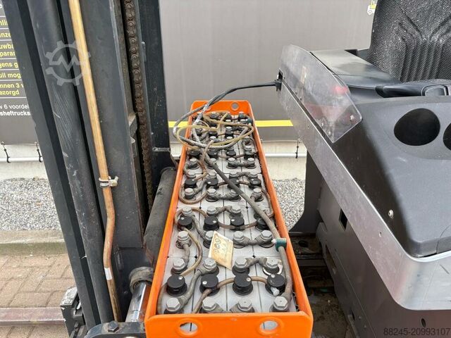 VS-22627 Reach Truck Still FMX10 STIL FMX10