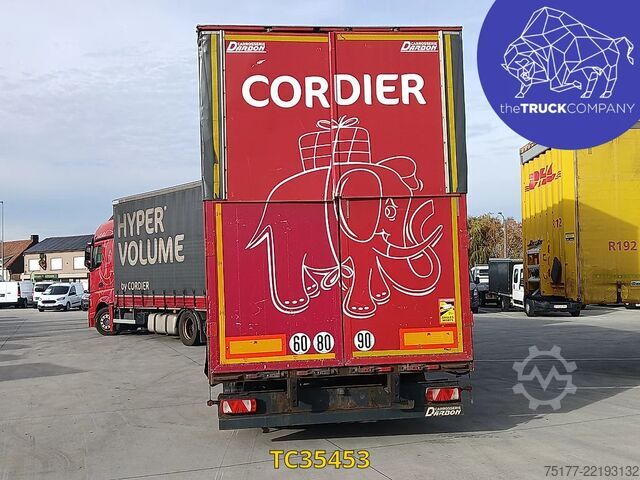 Schiebeplanen Fruehauf 