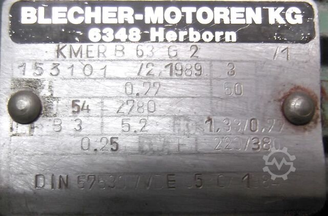 Regelbarer Getriebemotor 0,25 kW 358-1850 U/min MOTOVARIO TKF/2