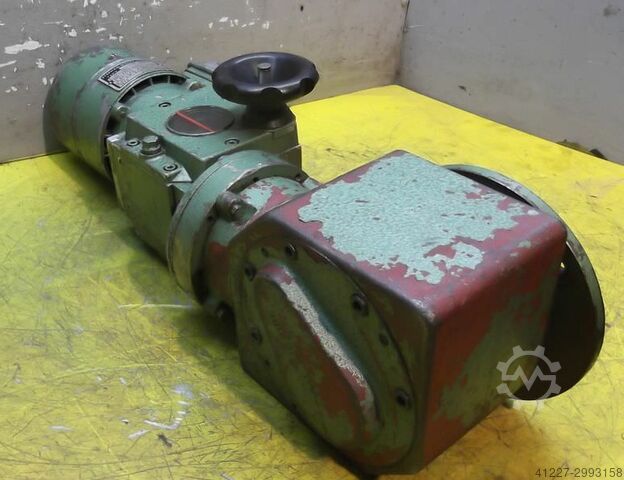 Adjustable gear motor 0.25 kW 465-2325 rpm HTRIEB 4-WM