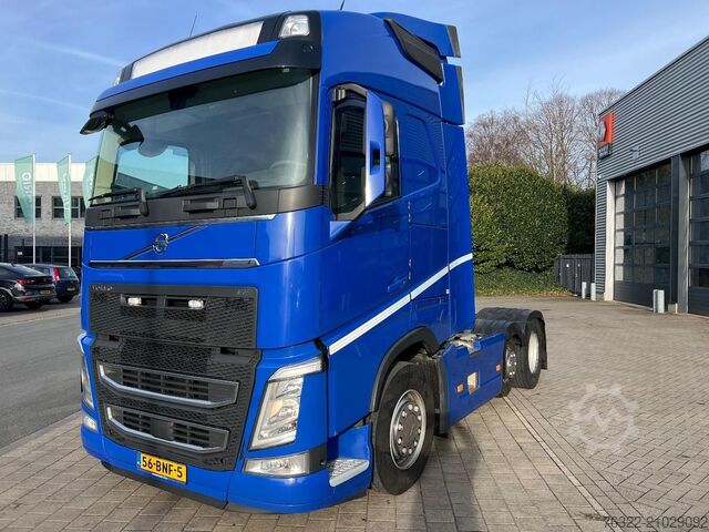 Standard tractor Volvo FH 460 GLOBETROTTER 6X2 460 GLOBETROTTER 6X2 / ...