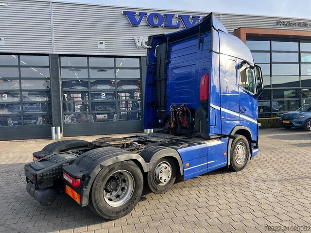 Standard tractor Volvo FH 460 GLOBETROTTER 6X2 460 GLOBETROTTER 6X2 / ...