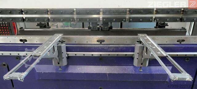 CNC press brake Bystronic EPII31-160