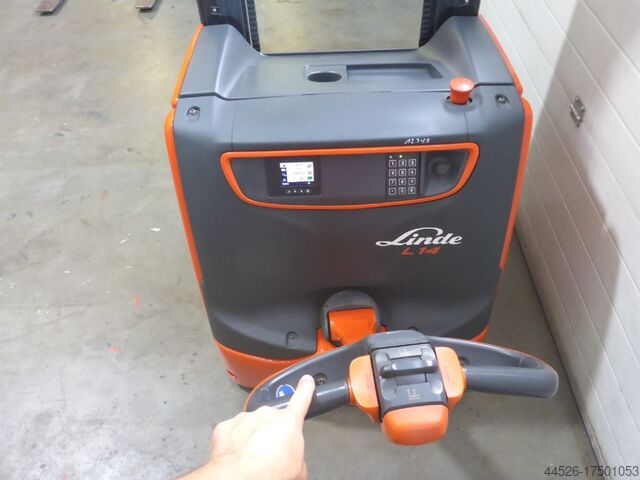 High Lift stacker Linde L14