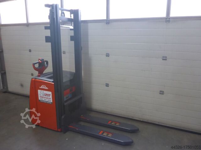 High Lift stacker Linde L14