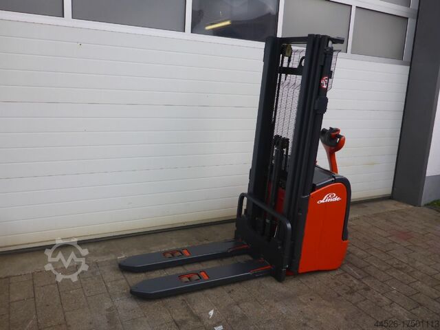 High Lift stacker Linde L14