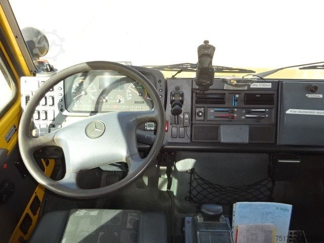 LKW mit Pritsche (offen) UNIMOG U 5000 Doka 6-Sitze Kran AHK