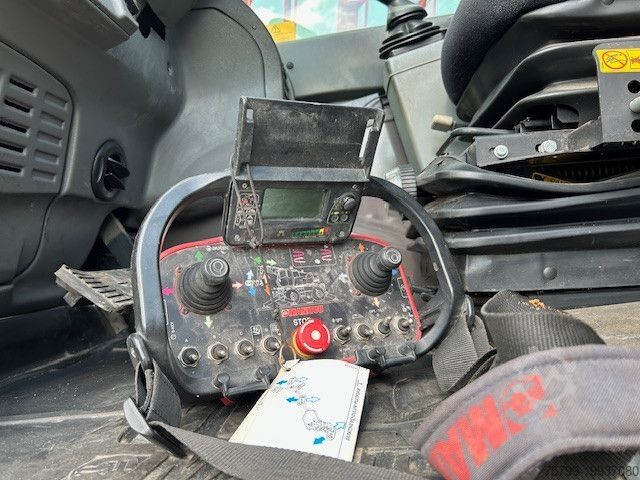 Other MANITOU Teleskoplader MRT 2470+ Privilege 772691 Rot