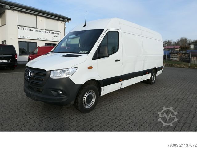 Minibus MERCEDES-BENZ Sprinter 317 Kombi Bus 8Sitze lstuhllift