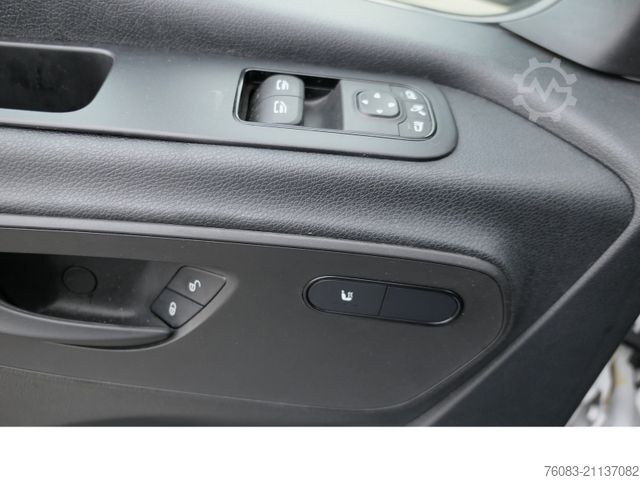High top van MERCEDES-BENZ Sprinter 317 CDI L2H2 Klima Navi 9G-Tronik MOPF