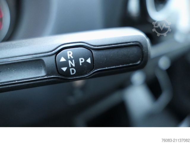 High top van MERCEDES-BENZ Sprinter 317 CDI L2H2 Klima Navi 9G-Tronik MOPF